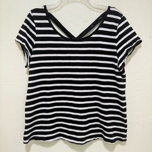 WHBM short sleeve, black and white cross back cotton blend shirt blouse size XL​